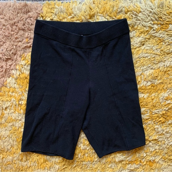 & Other Stories High Waist Black Bike Shorts - Picture 1 of 4